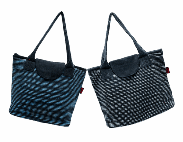 AT_00004 1 AT_00004 1